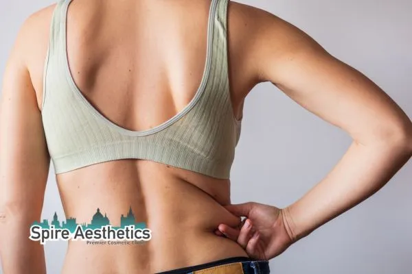 Learn how to reduce and remove love handles Greenock Call our team today!
